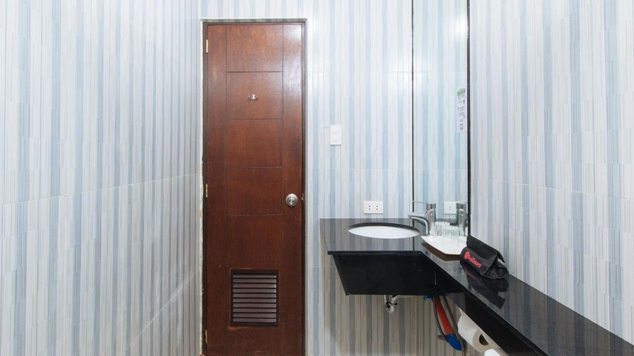 Reddoorz Plus @ Melsol Metro Vigan Bagian luar foto