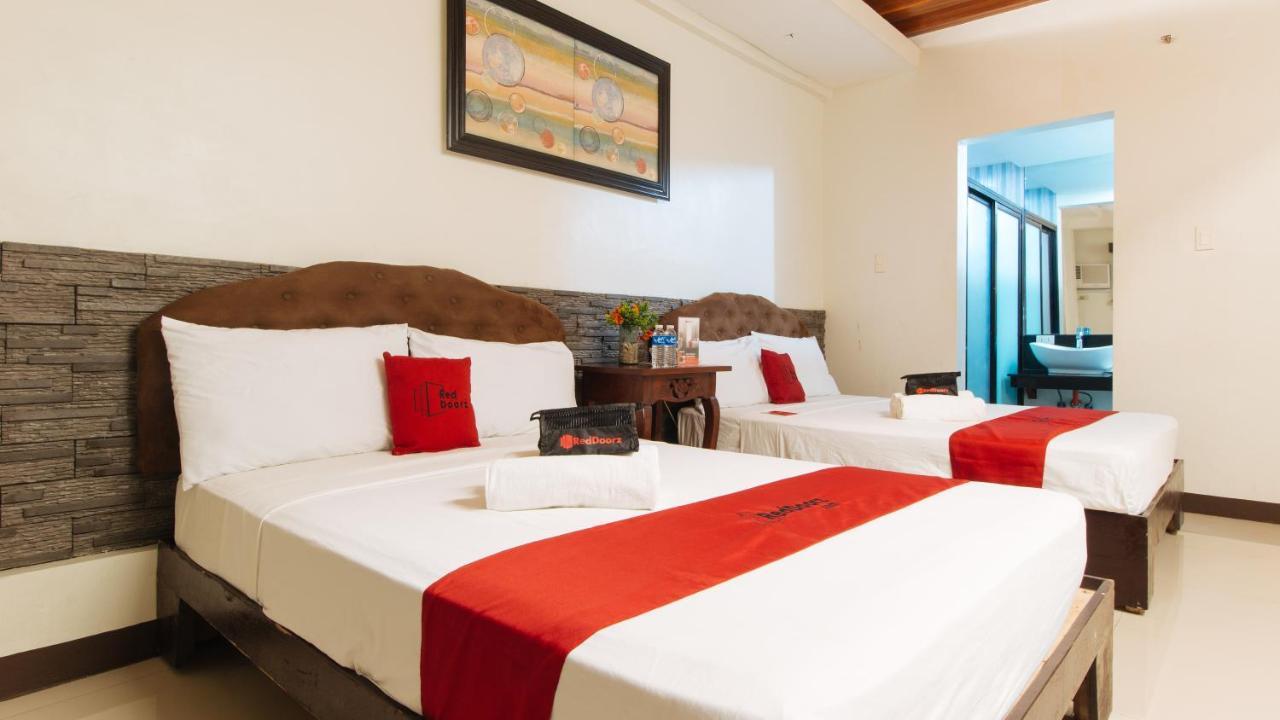 Reddoorz Plus @ Melsol Metro Vigan Bagian luar foto