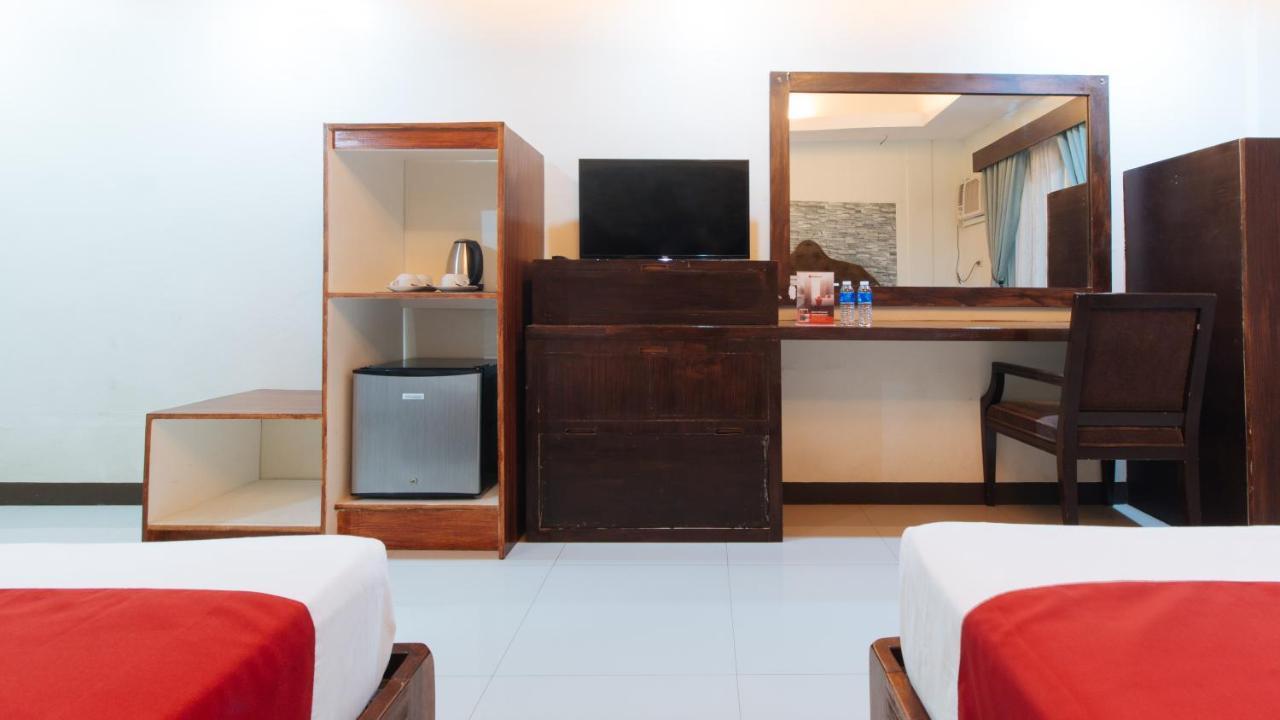 Reddoorz Plus @ Melsol Metro Vigan Bagian luar foto