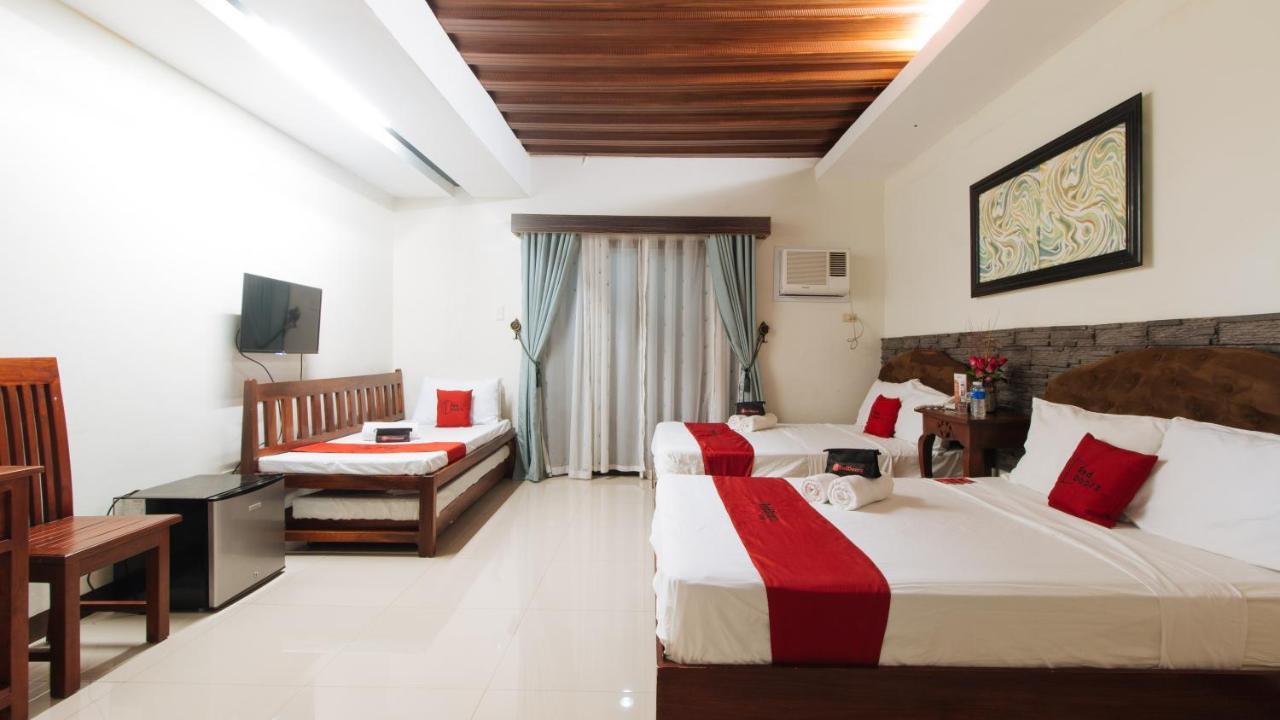 Reddoorz Plus @ Melsol Metro Vigan Bagian luar foto