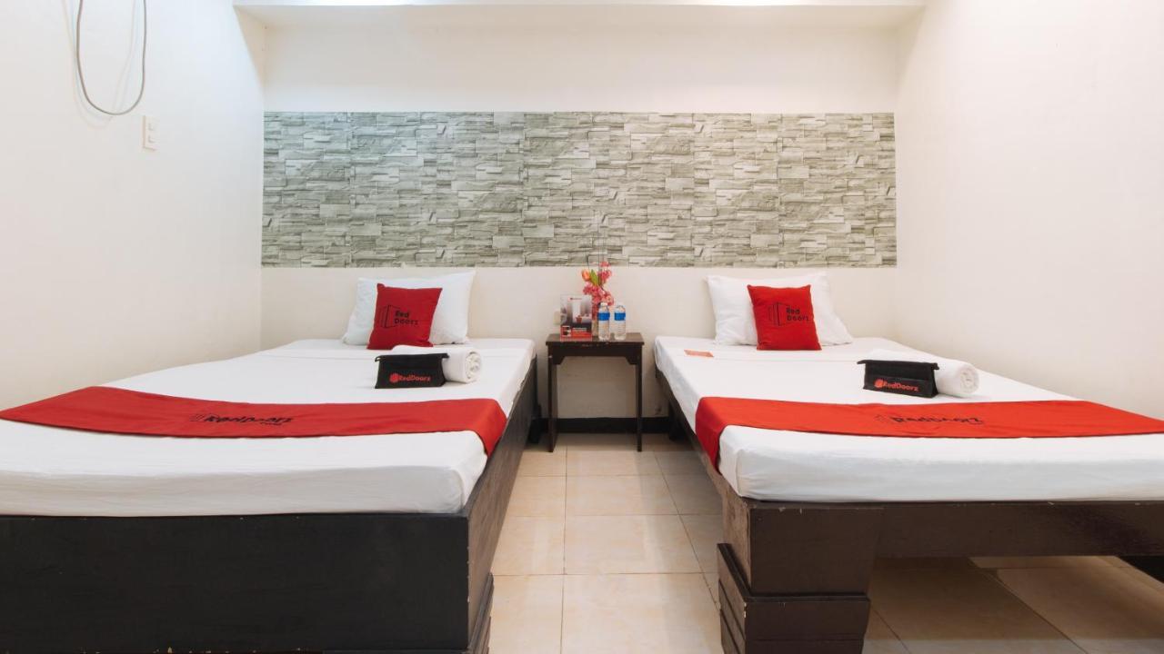 Reddoorz Plus @ Melsol Metro Vigan Bagian luar foto