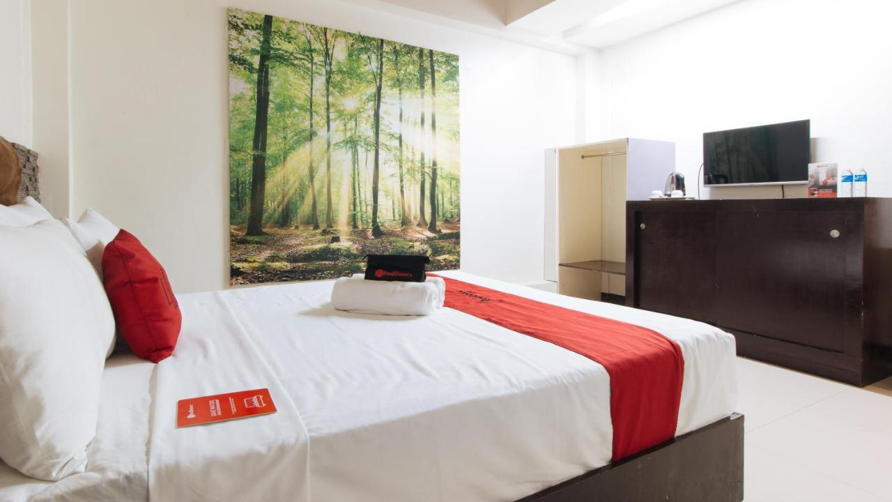 Reddoorz Plus @ Melsol Metro Vigan Bagian luar foto